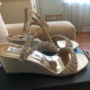 Badgley Mischka Bridal Wedges! 8.5